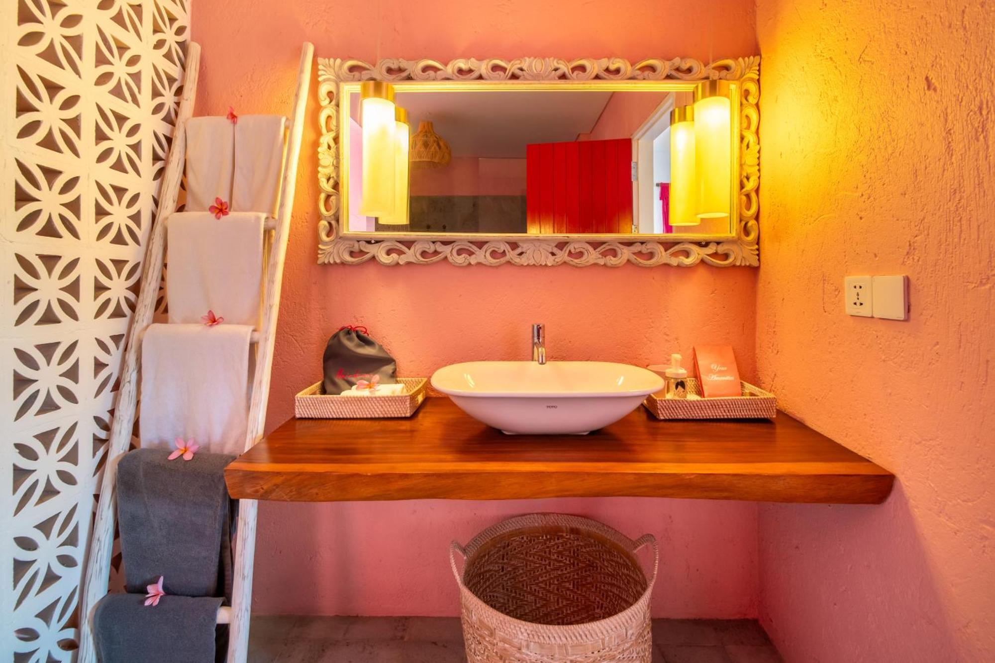 Bed and Breakfast Pinkprivate Balangan - For Cool Adults Only Jimbaran Exterior foto