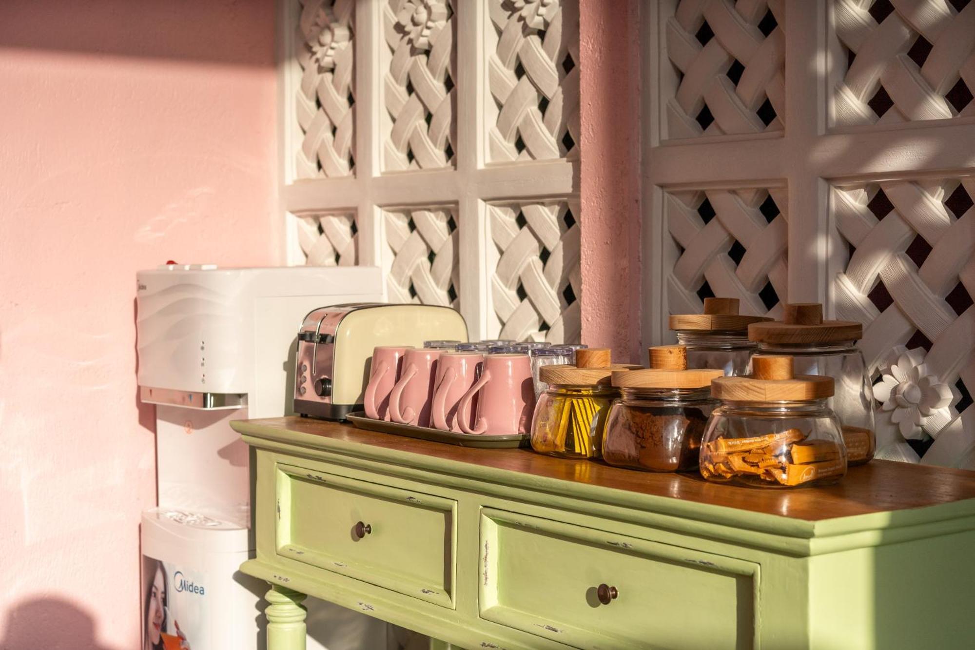 Bed and Breakfast Pinkprivate Balangan - For Cool Adults Only Jimbaran Exterior foto